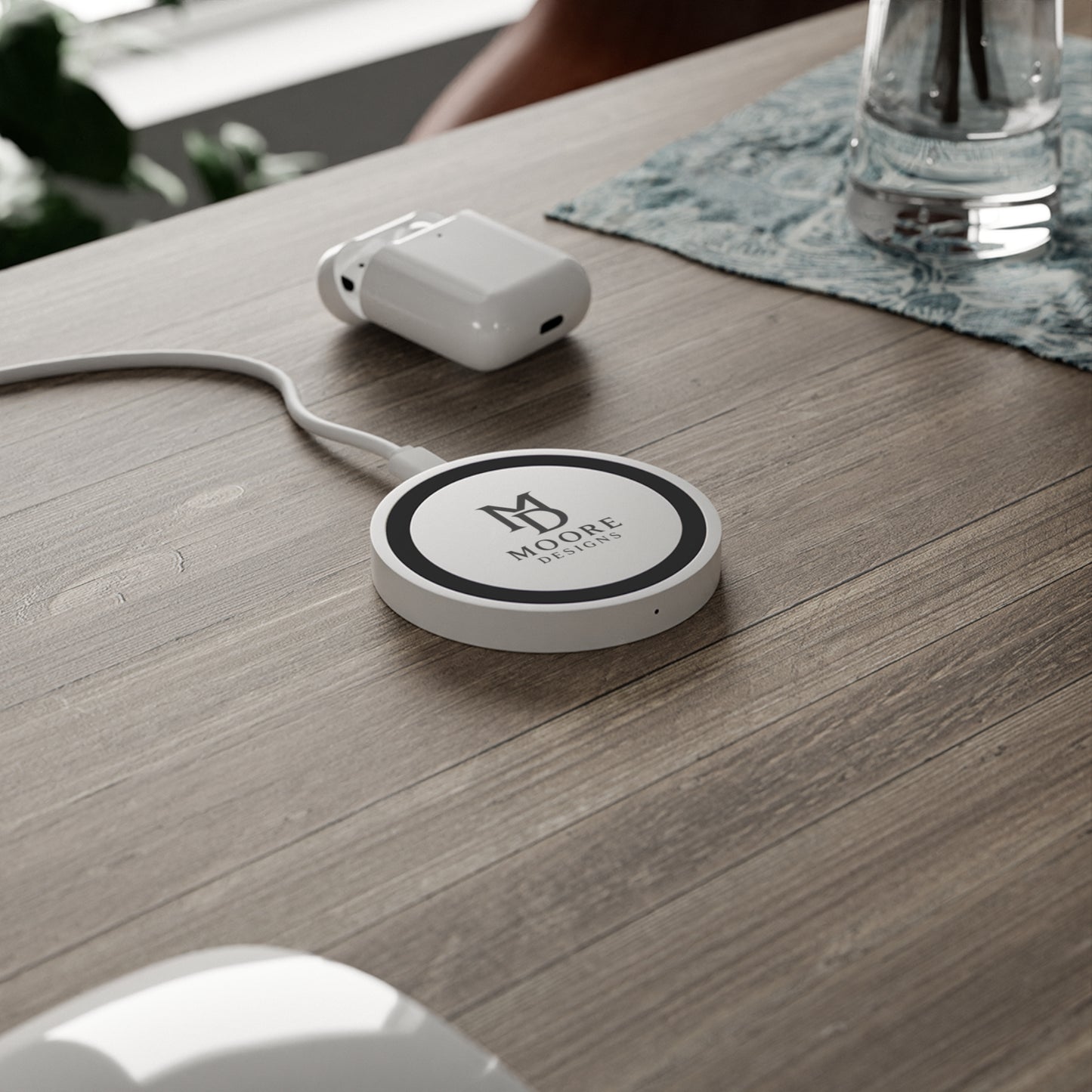 MD Logo Wireless Charging Pad